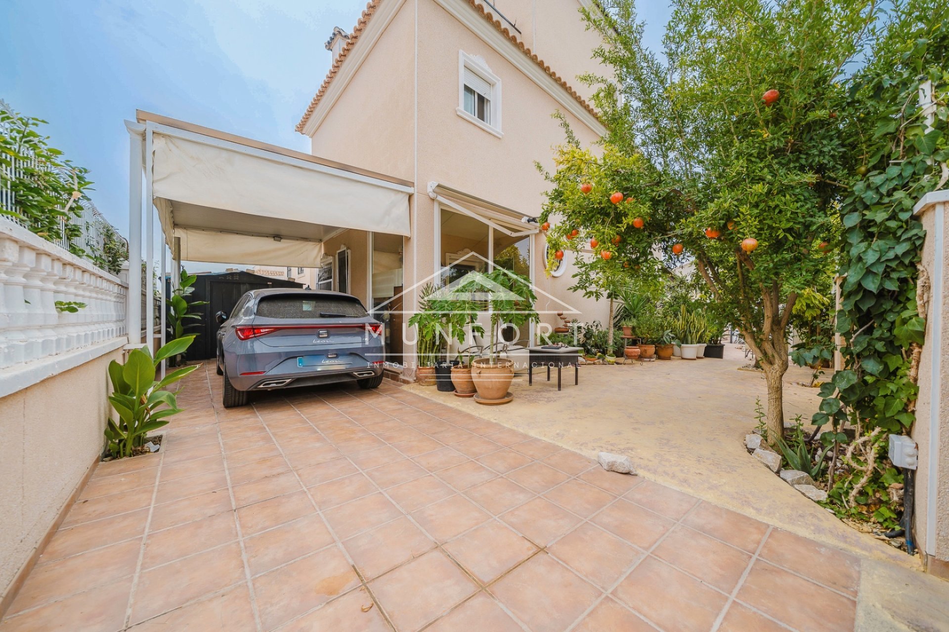 Resale - Villas -
Orihuela Costa - La Regia