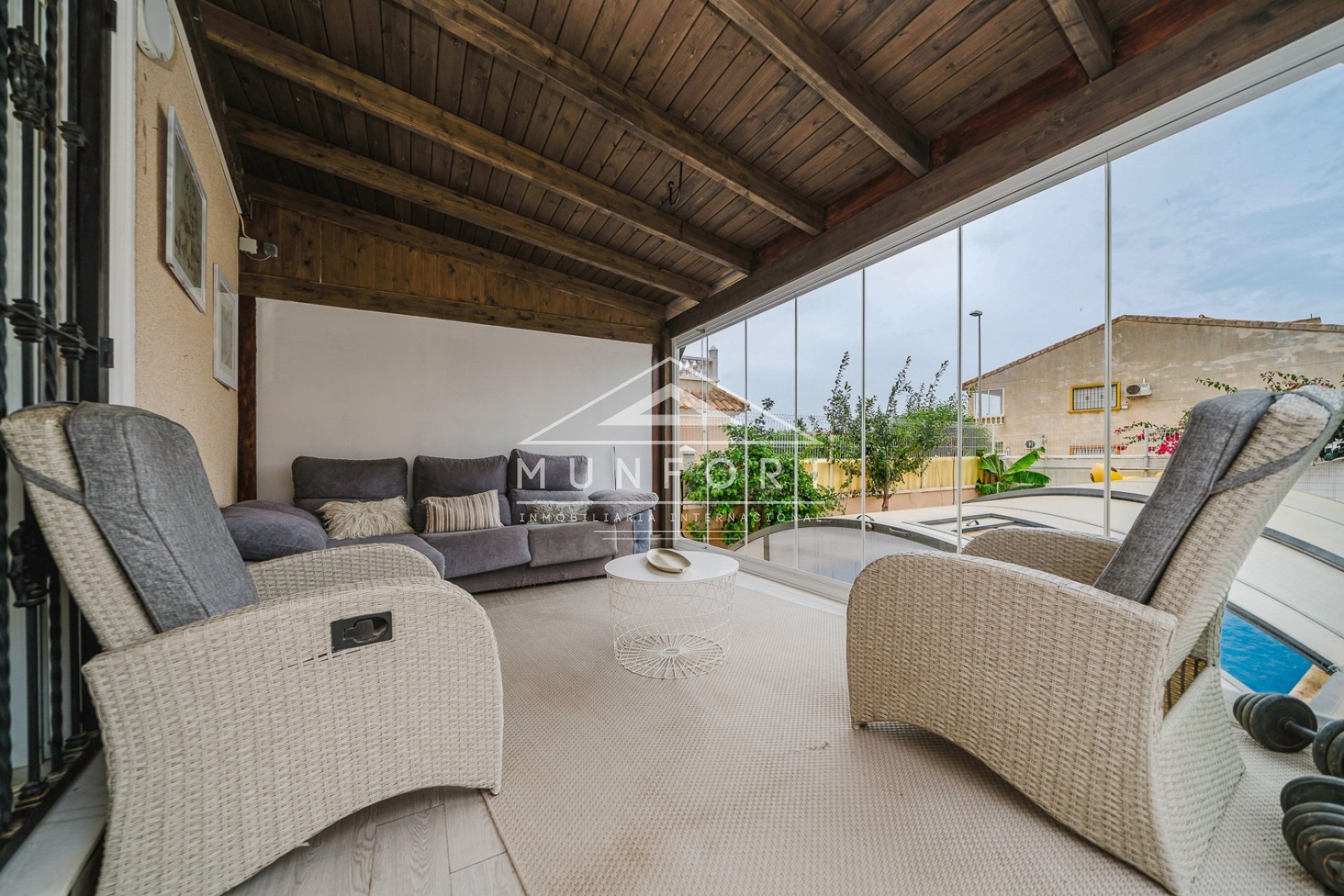 Resale - Villas -
Orihuela Costa - La Regia