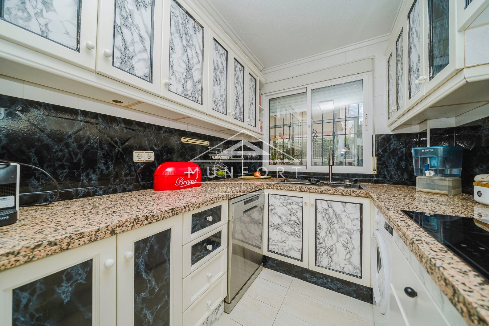 Resale - Villas -
Orihuela Costa - La Regia