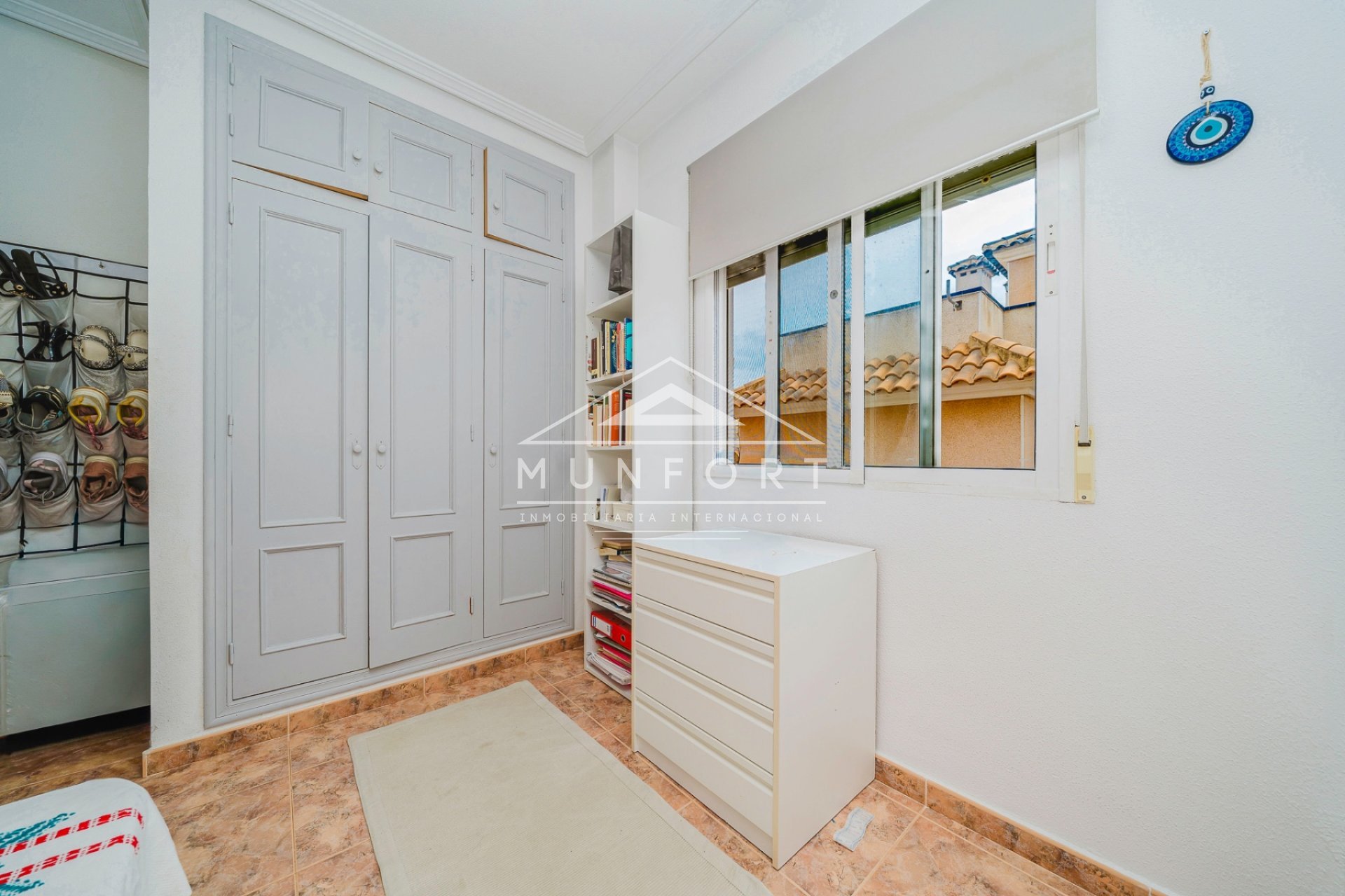 Resale - Villas -
Orihuela Costa - La Regia