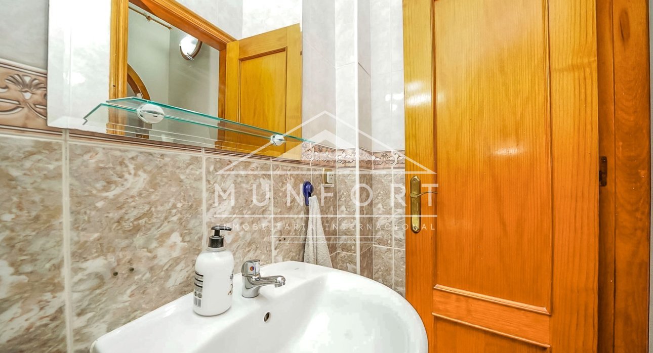 Resale - Villas -
Orihuela Costa - La Regia