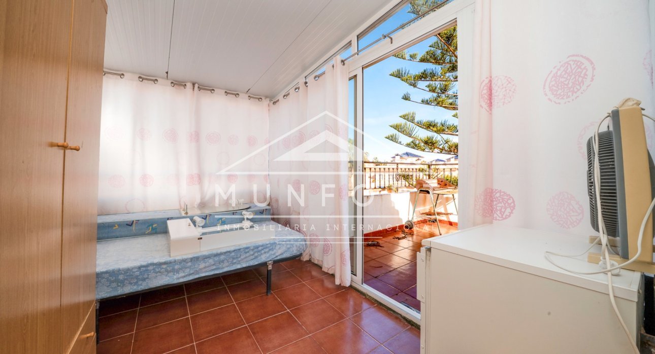 Resale - Villas -
Orihuela Costa - La Regia