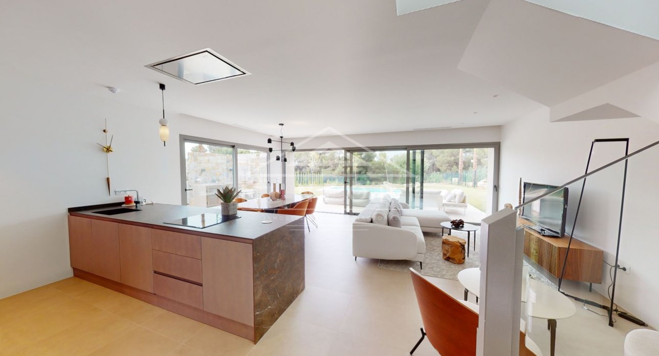 Resale - Villas -
Orihuela Costa - Las Colinas Golf