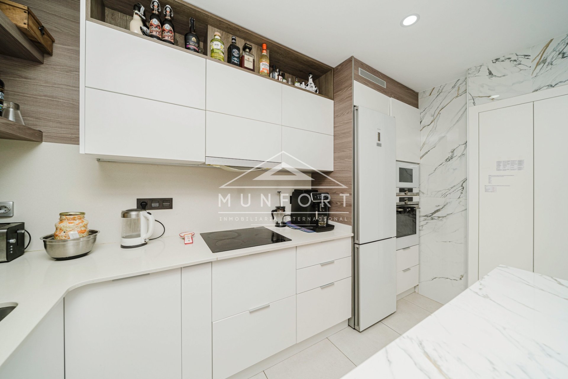 Resale - Villas -
Orihuela Costa - Lomas de Cabo Roig