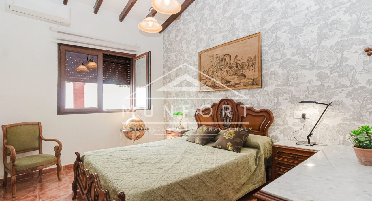 Resale - Villas -
Orihuela Costa - Lomas de Campoamor