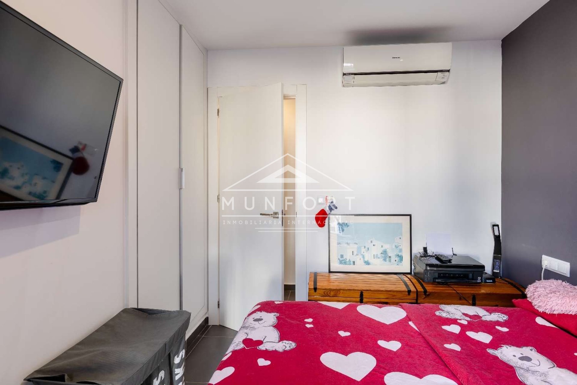 Resale - Villas -
Orihuela Costa - Los Altos de Villamartín