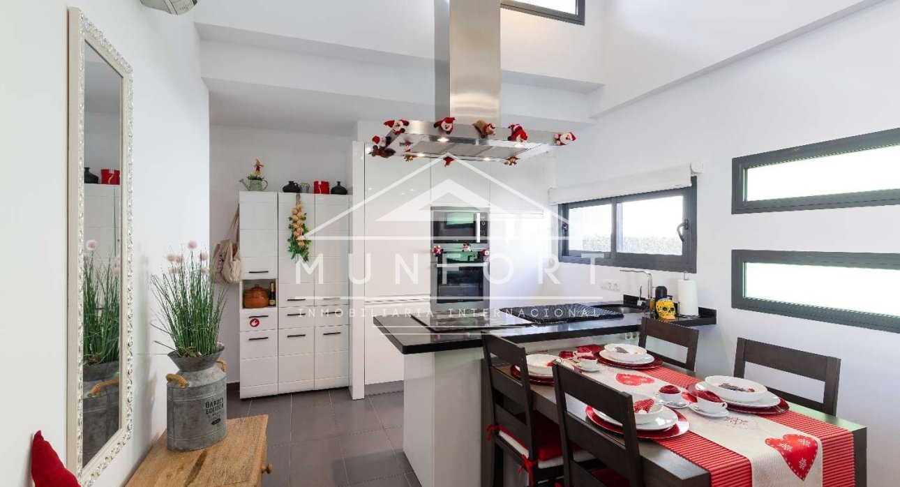 Resale - Villas -
Orihuela Costa - Los Altos de Villamartín