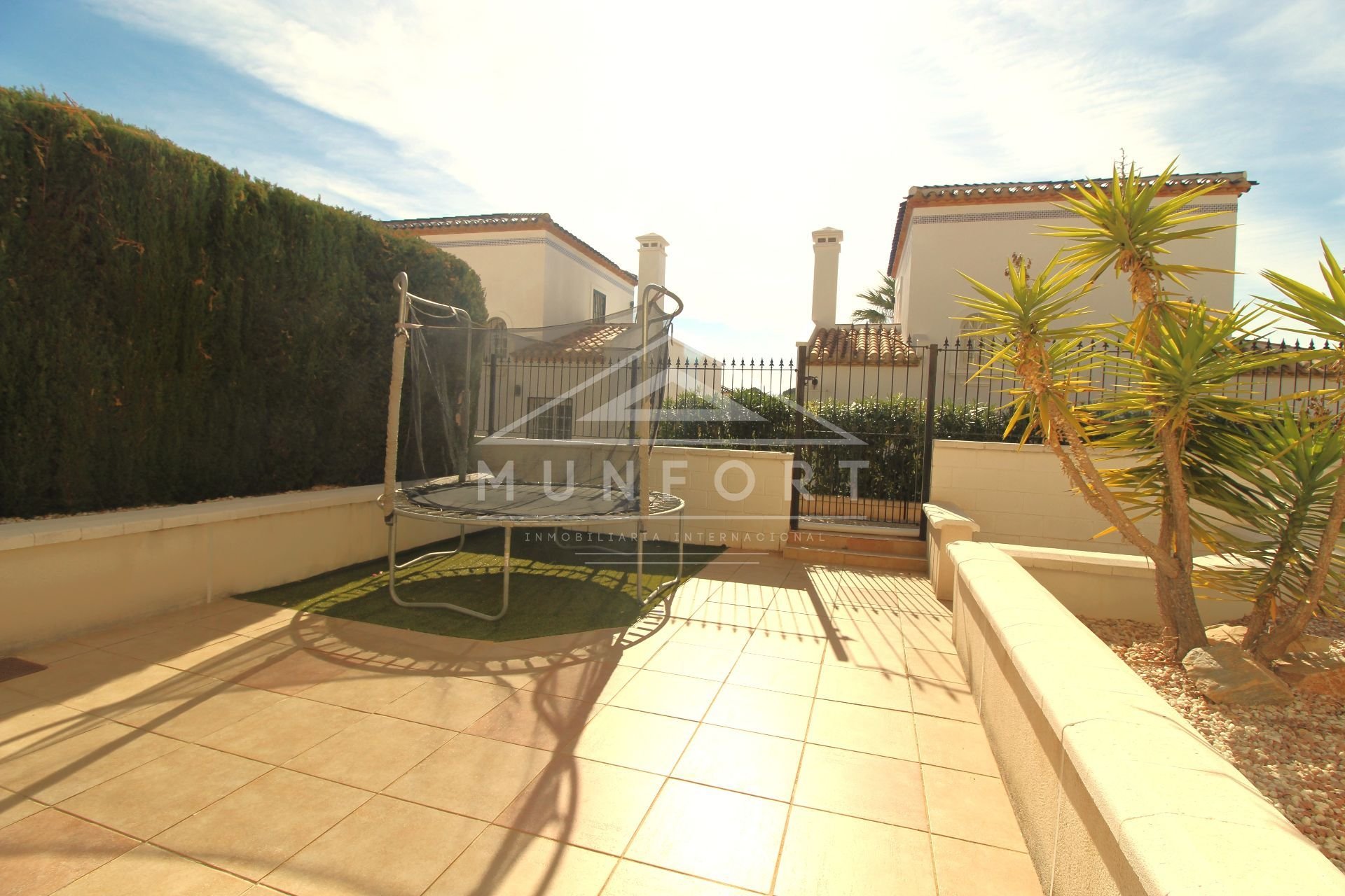 Resale - Villas -
Orihuela Costa - Los Dolses