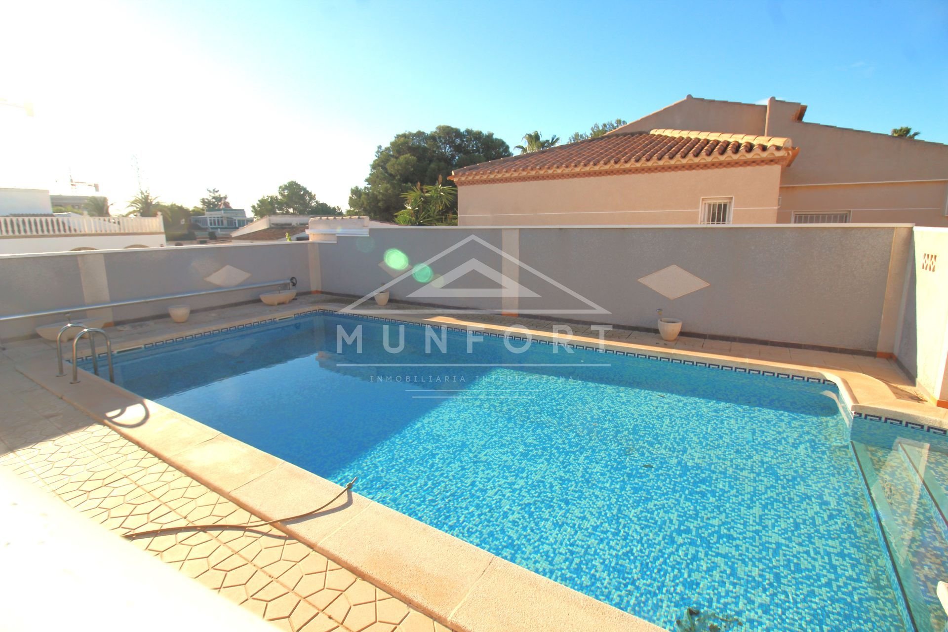 Resale - Villas -
Orihuela Costa - Playa Flamenca