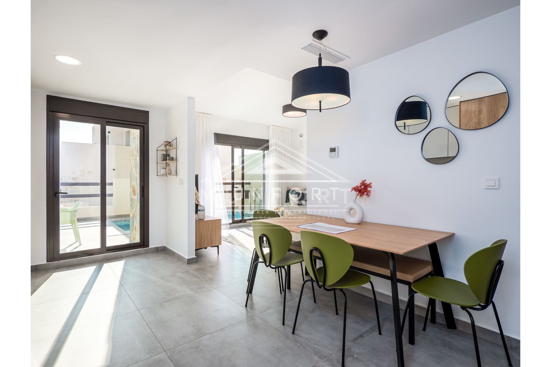 Resale - Villas -
Orihuela Costa - Villamartín