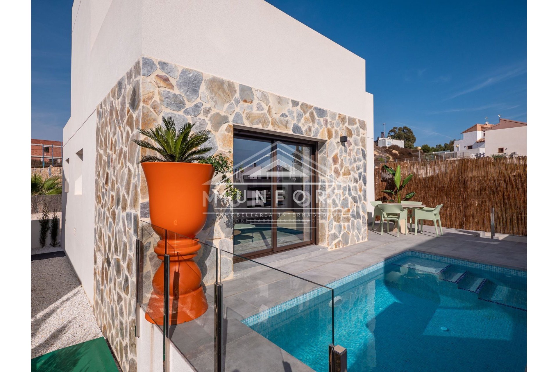 Resale - Villas -
Orihuela Costa - Villamartín