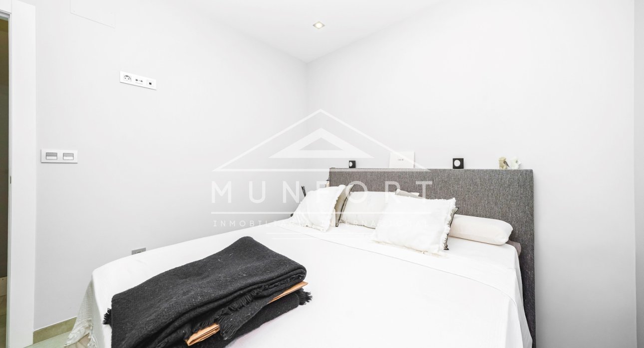 Resale - Villas -
Orihuela Costa - Villamartín