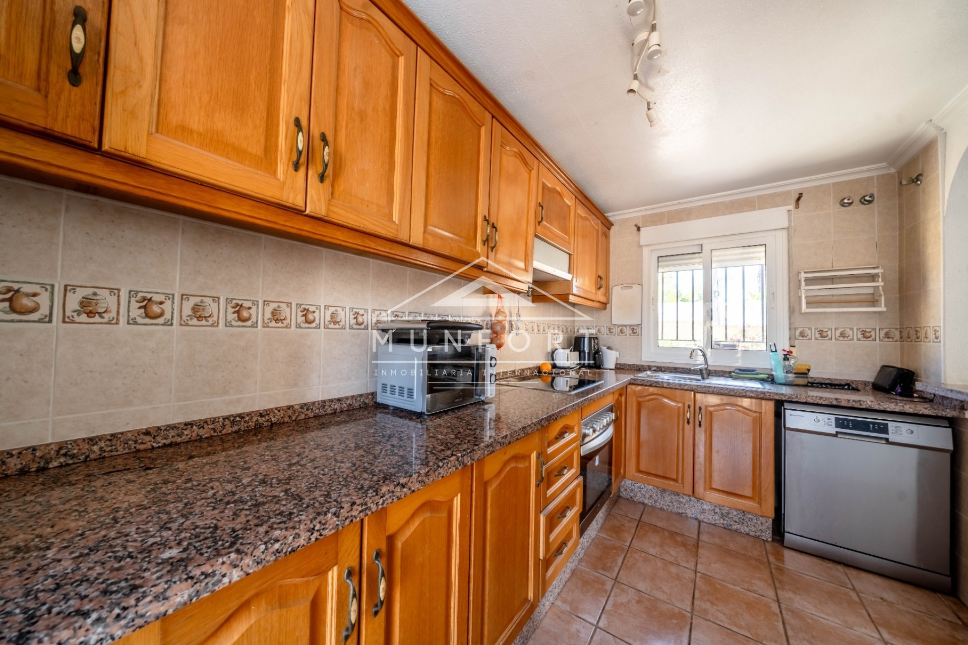 Resale - Villas -
Orihuela Costa - Villamart&iacute;n