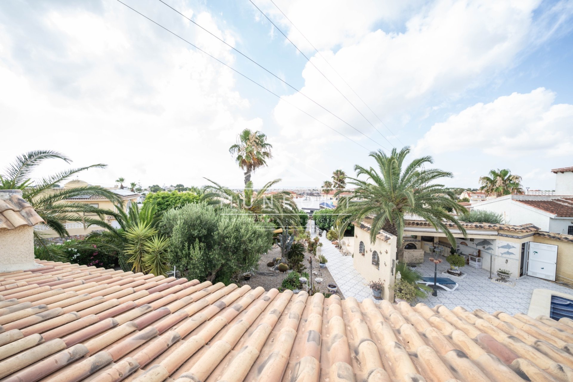 Resale - Villas -
Orihuela Costa - Villamart&iacute;n