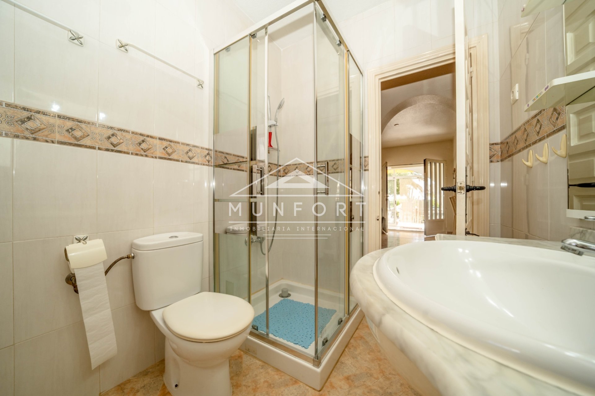 Resale - Villas -
Orihuela Costa - Villamart&iacute;n
