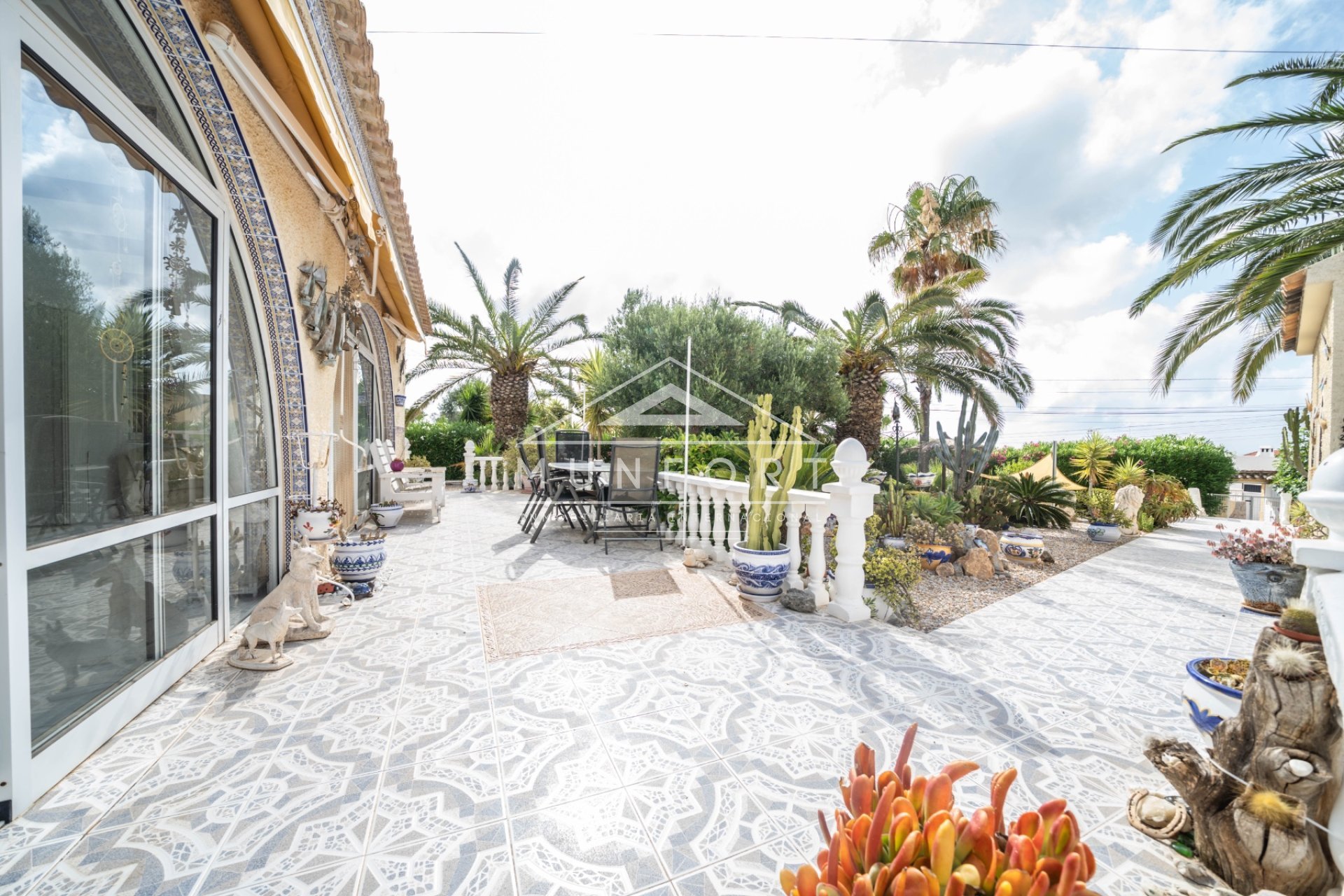 Resale - Villas -
Orihuela Costa - Villamart&iacute;n