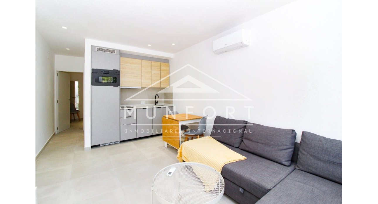 Resale - Villas -
Orihuela Costa - Villamartín