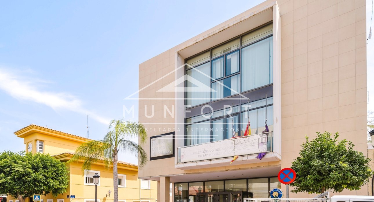 Resale - Villas -
Orihuela Costa - Villamartin