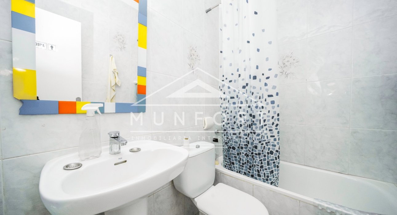 Resale - Villas -
Orihuela Costa - Villamartin