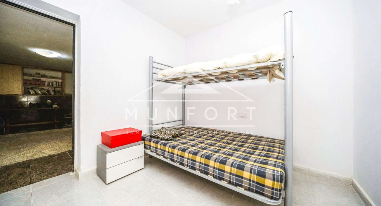 Resale - Villas -
Orihuela Costa - Villamartin