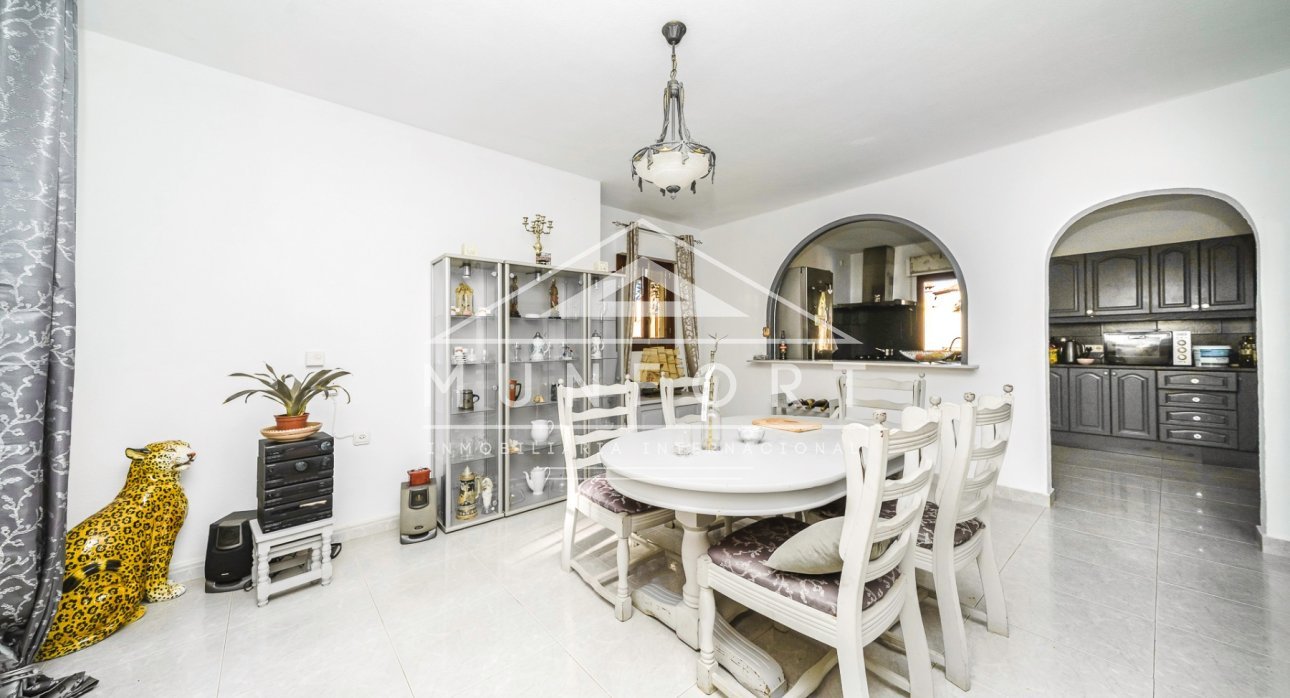 Resale - Villas -
Orihuela Costa - Villamartin