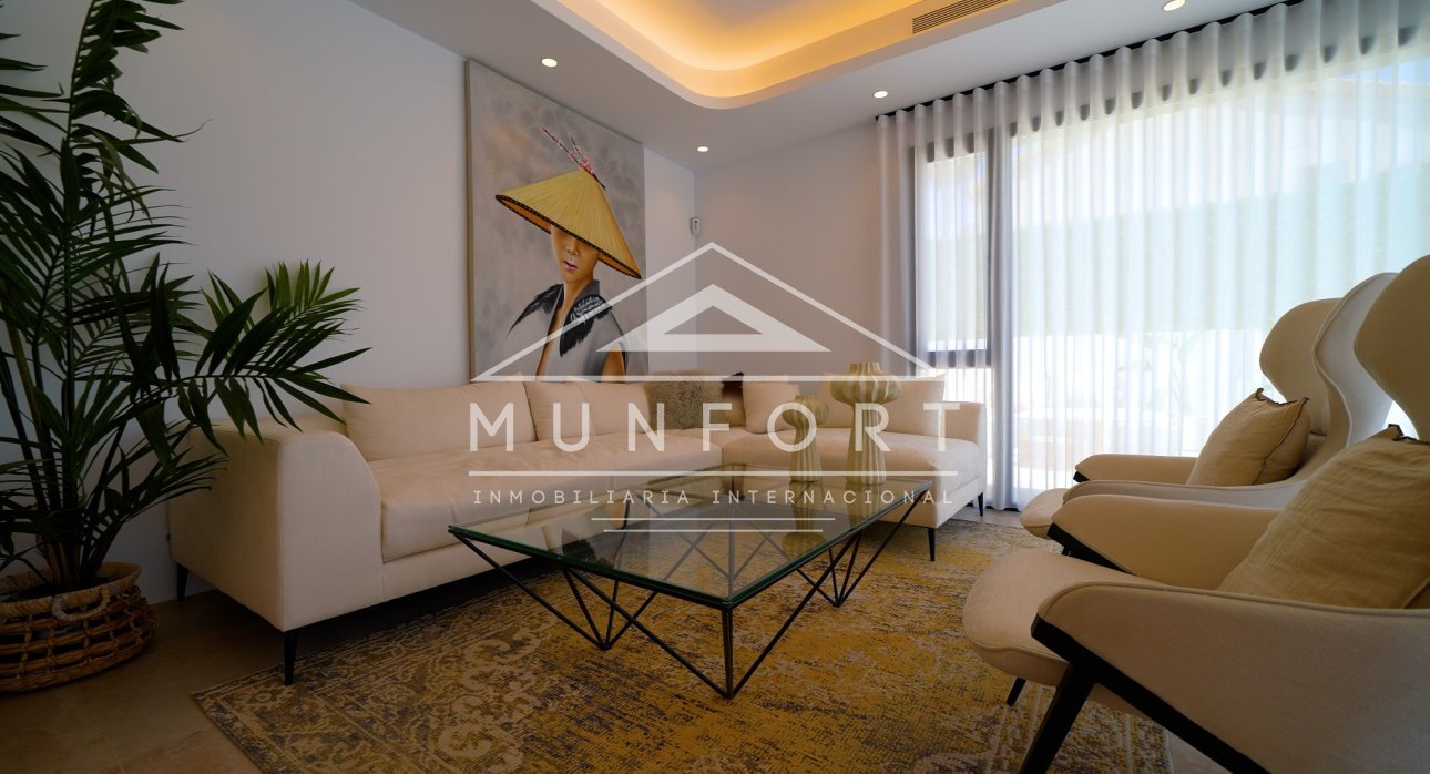 Resale - Villas -
Orihuela Costa