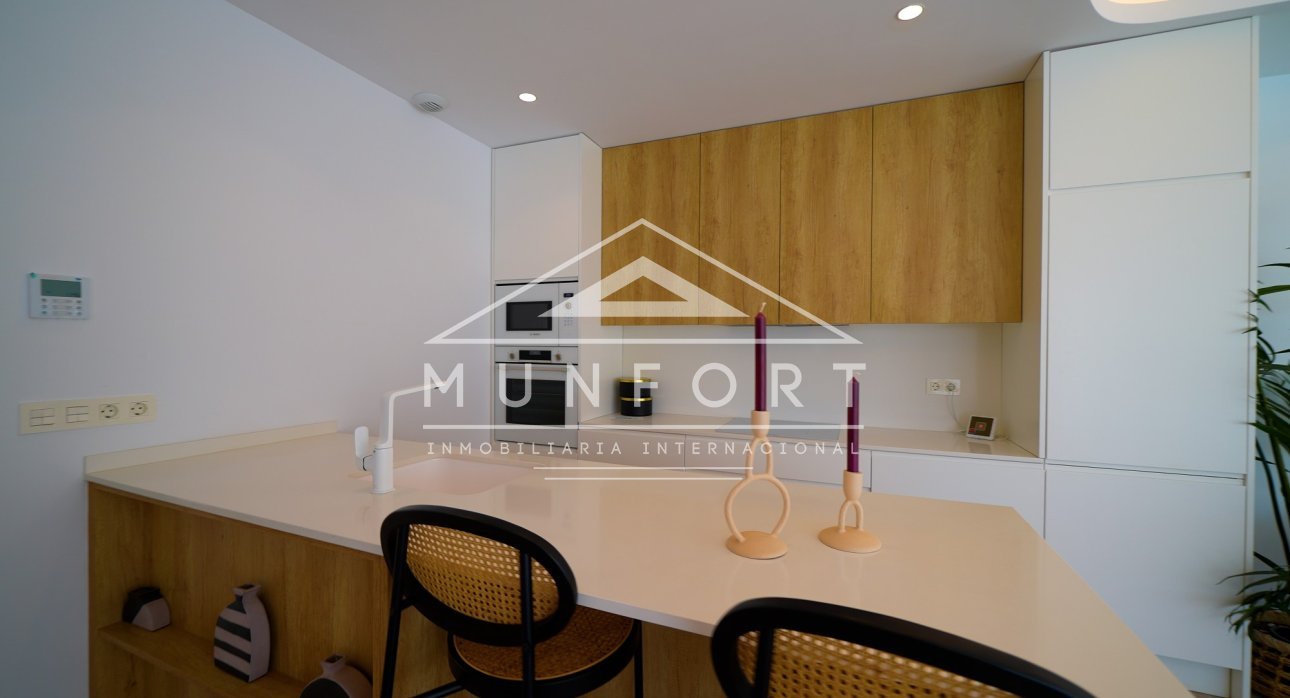 Resale - Villas -
Orihuela Costa