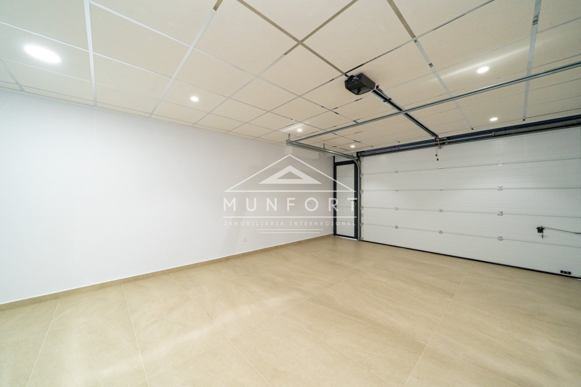 Resale - Villas -
Orihuela Costa