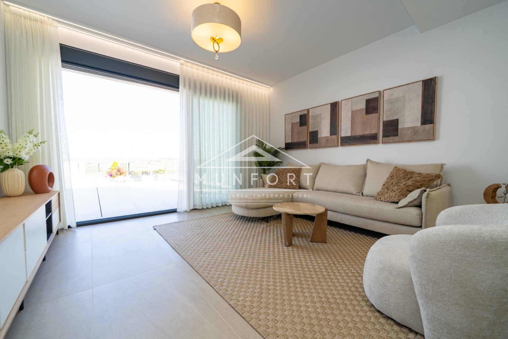 Resale - Villas -
Orihuela Costa