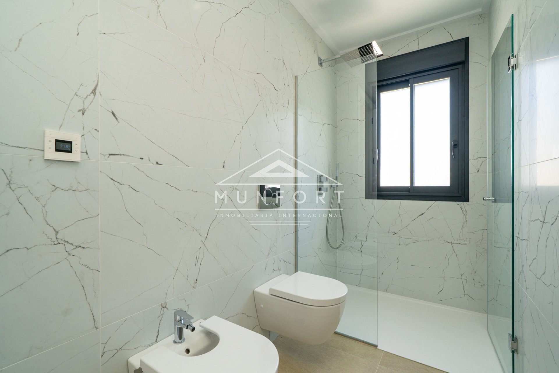 Resale - Villas -
Orihuela Costa