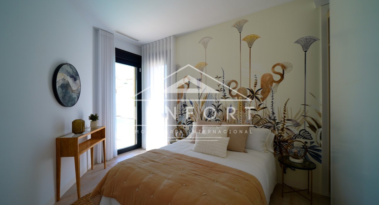 Resale - Villas -
Orihuela Costa