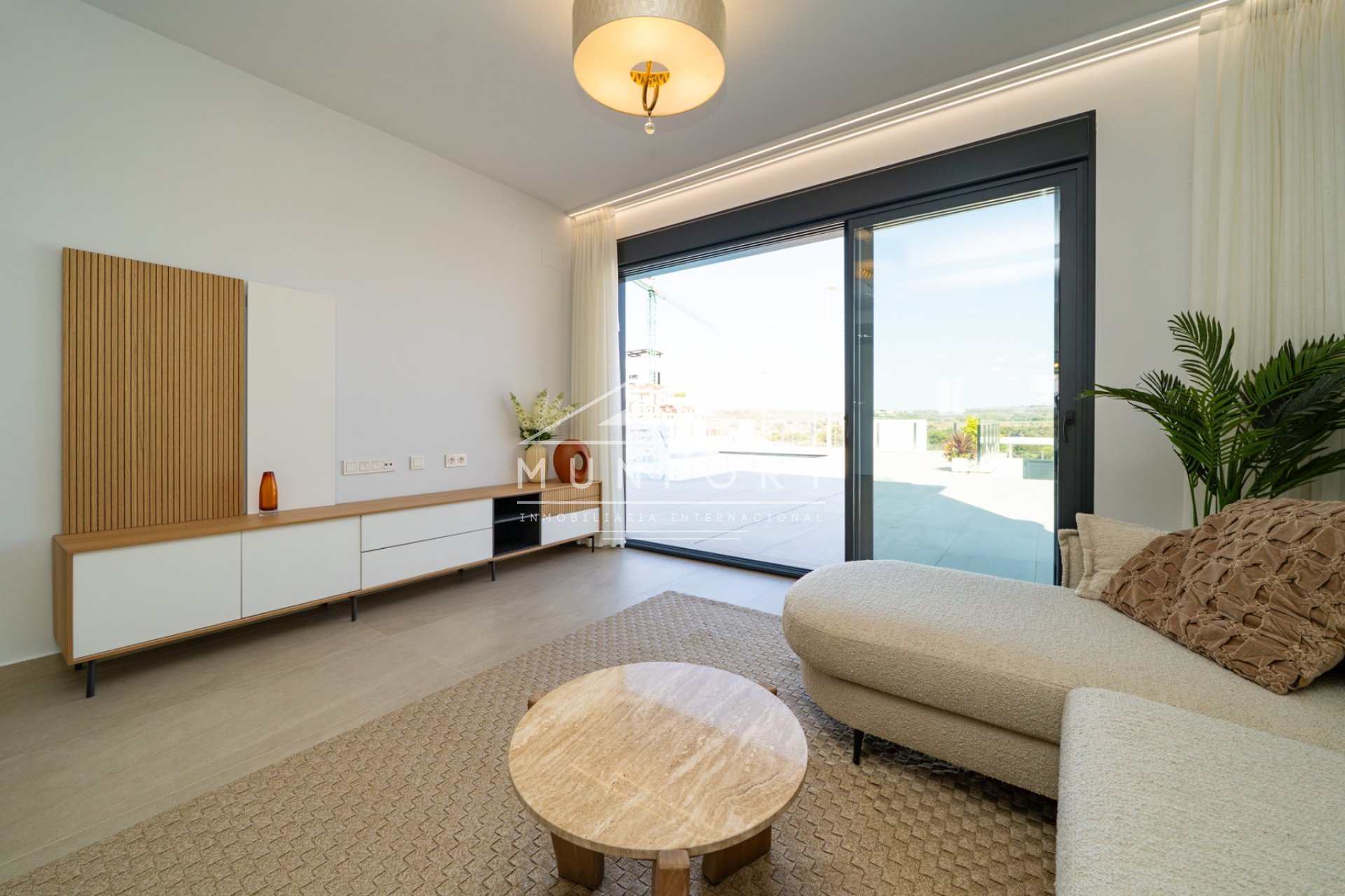 Resale - Villas -
Orihuela Costa