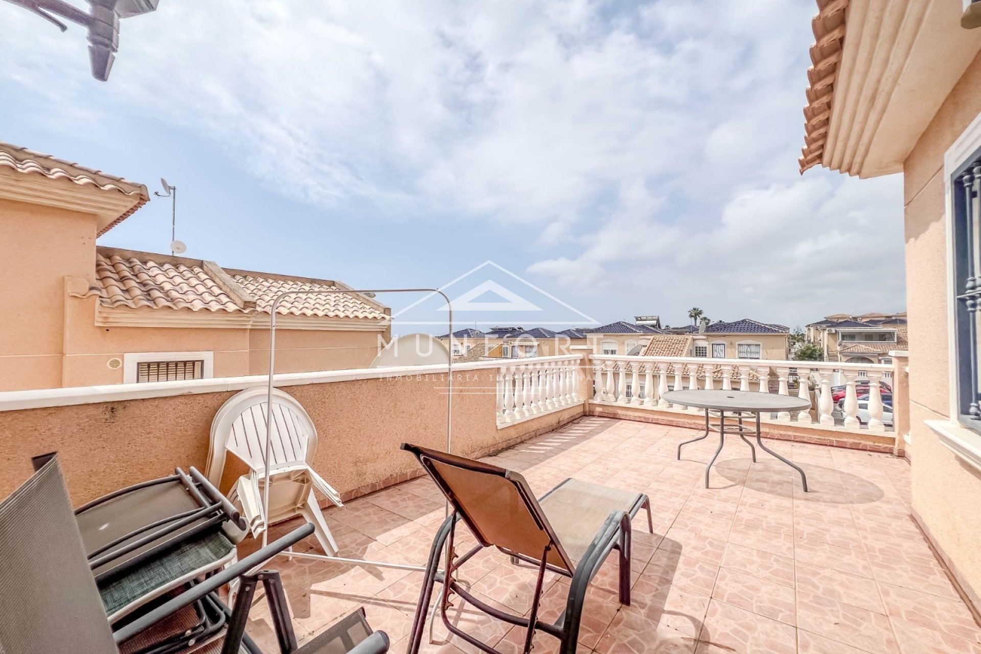 Resale - Villas -
Orihuela Costa