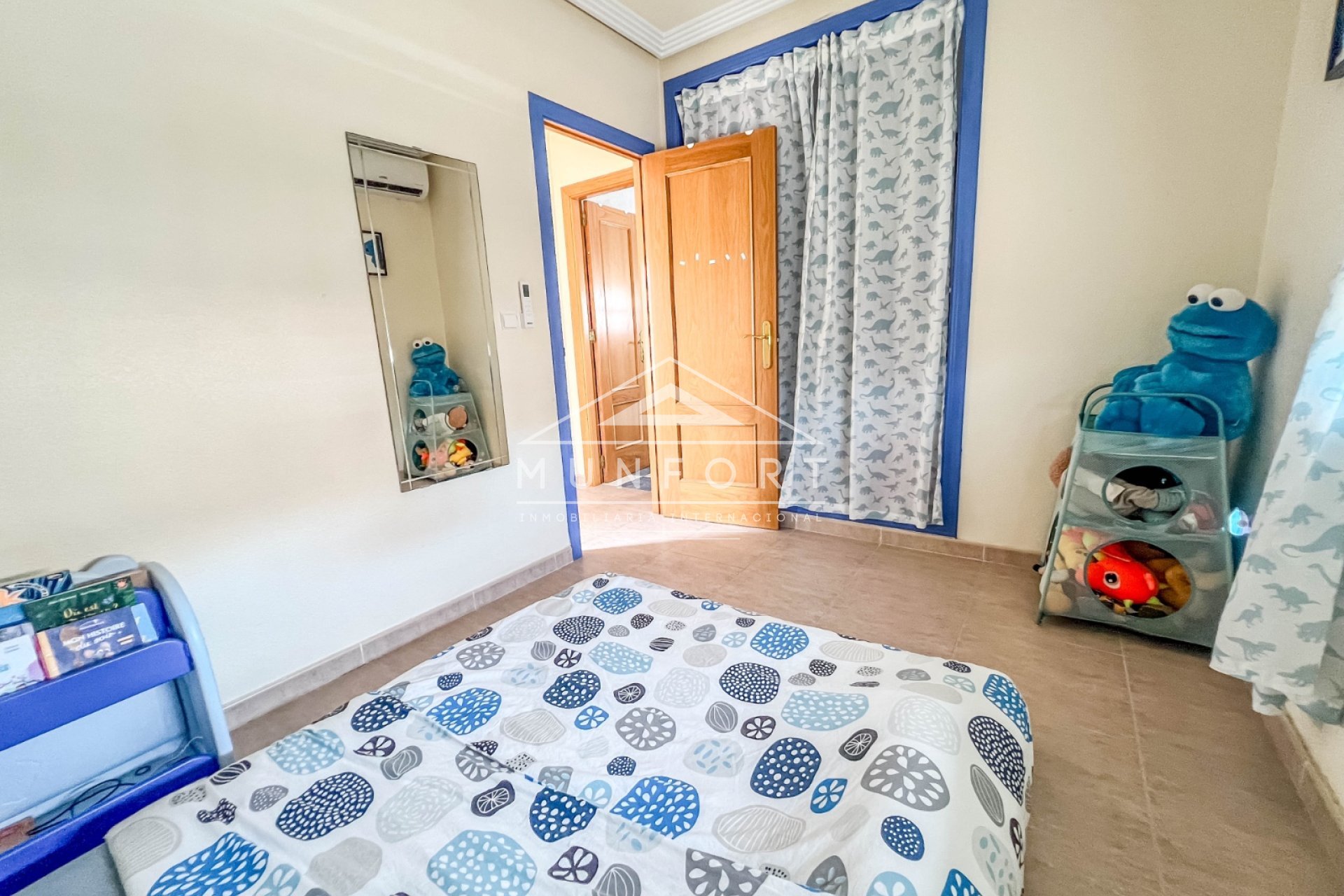 Resale - Villas -
Orihuela Costa