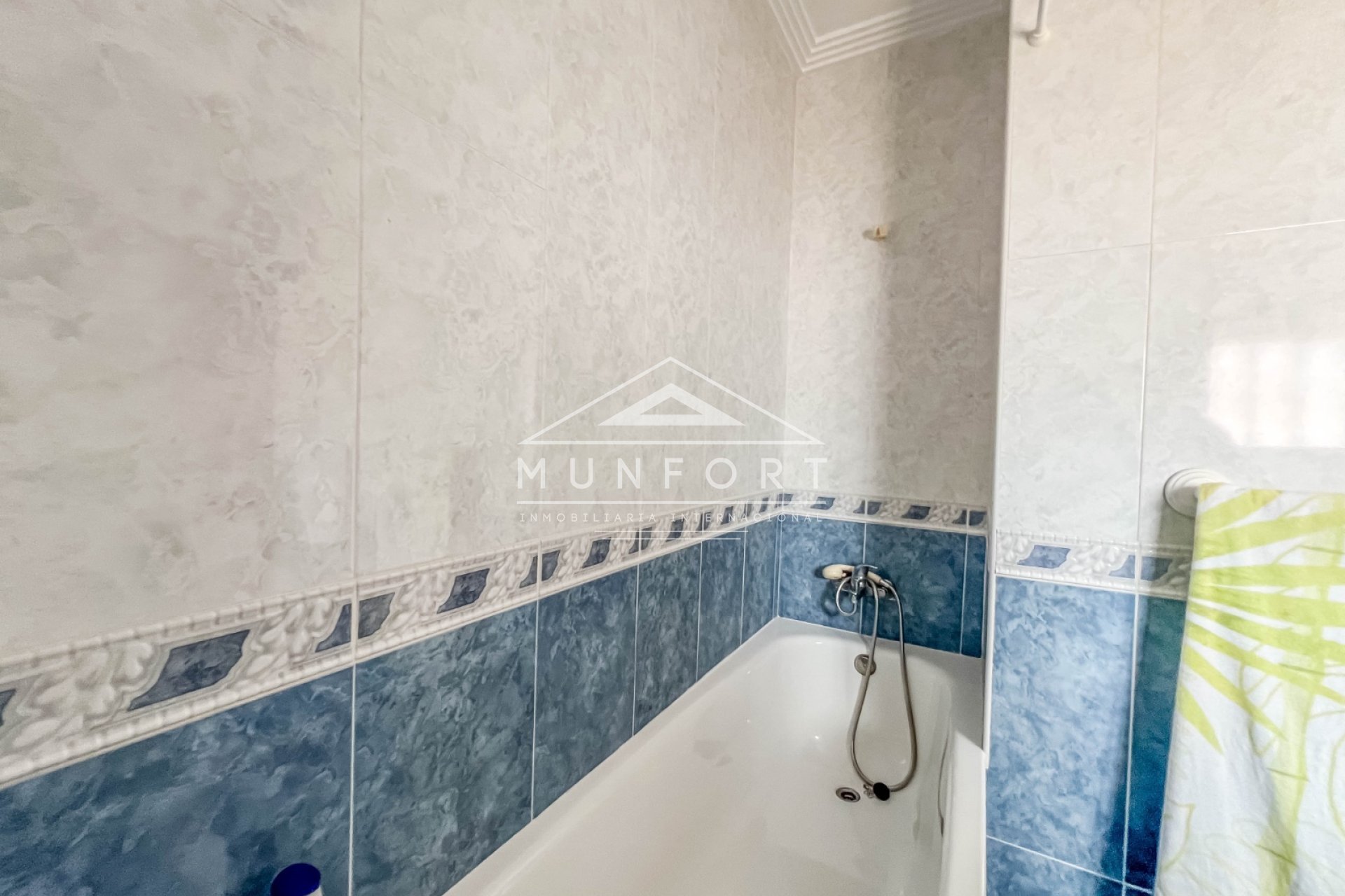 Resale - Villas -
Orihuela Costa