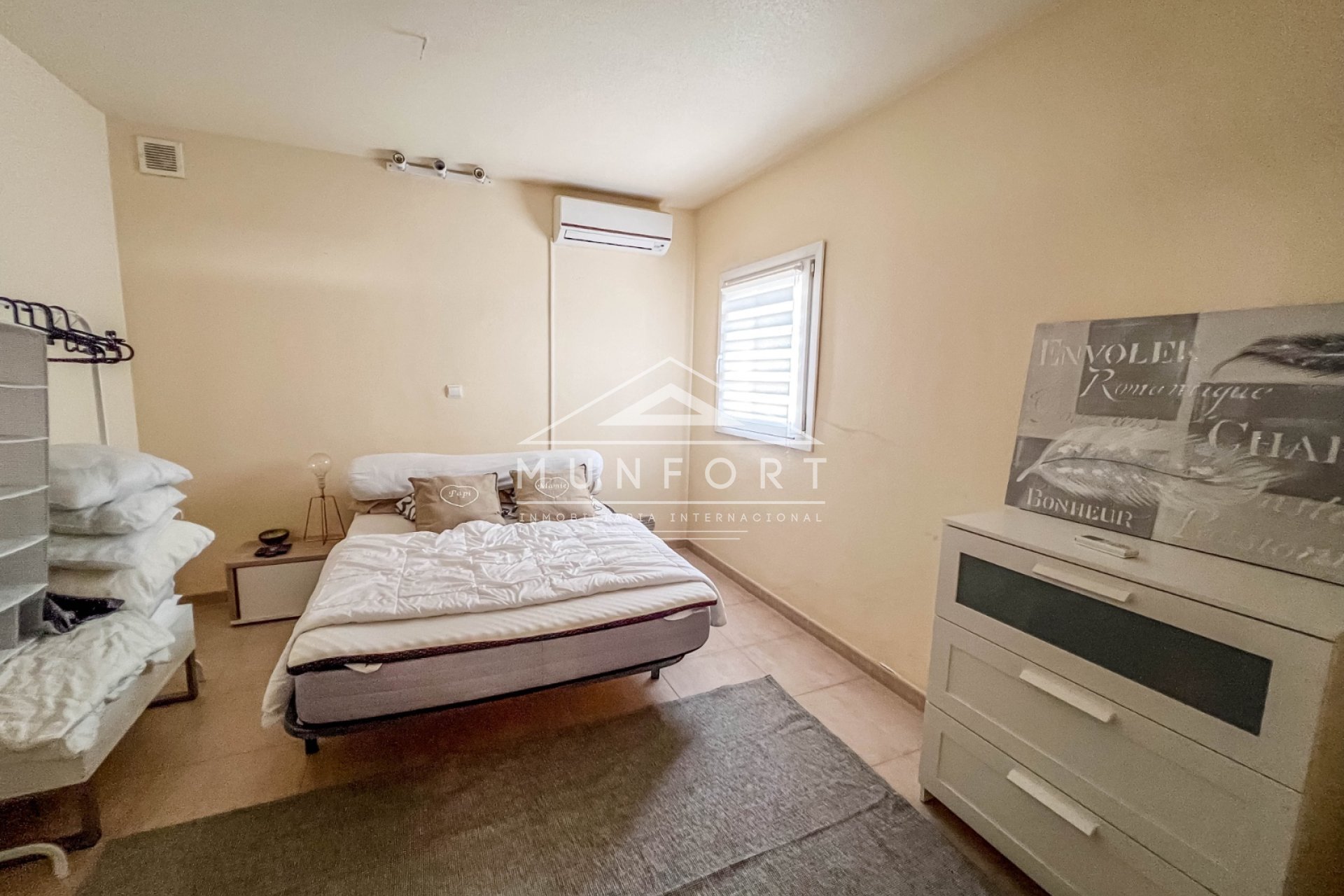 Resale - Villas -
Orihuela Costa