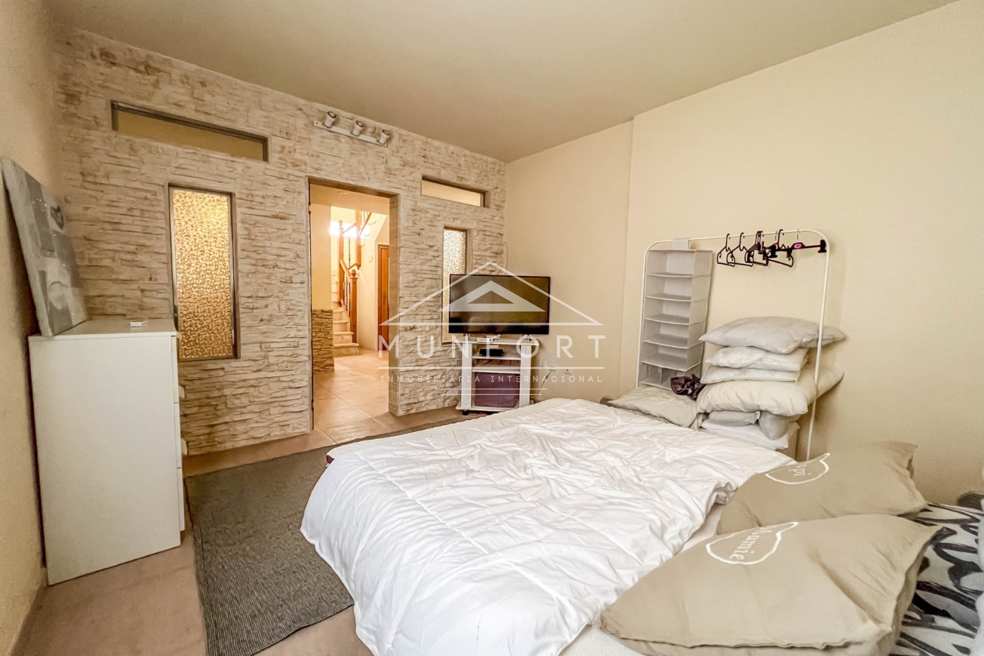 Resale - Villas -
Orihuela Costa
