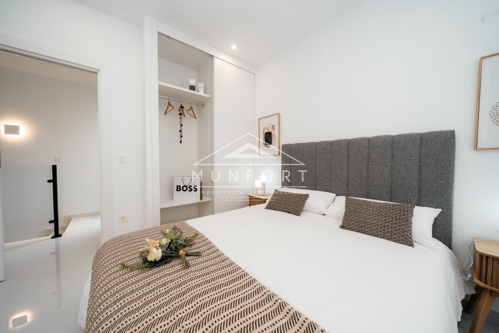 Resale - Villas -
Orihuela - Vistabella - Orihuela