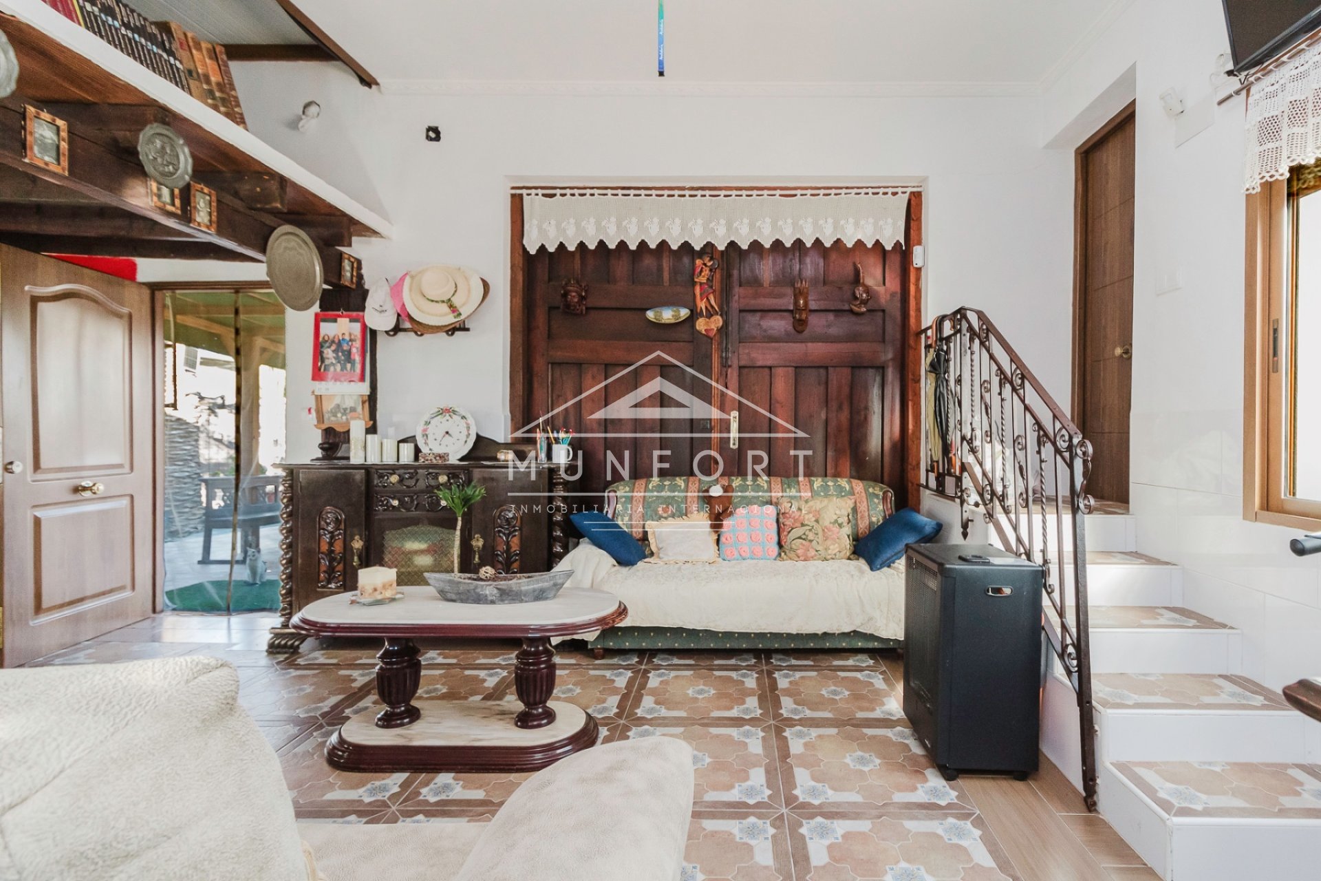 Resale - Villas -
Orihuela