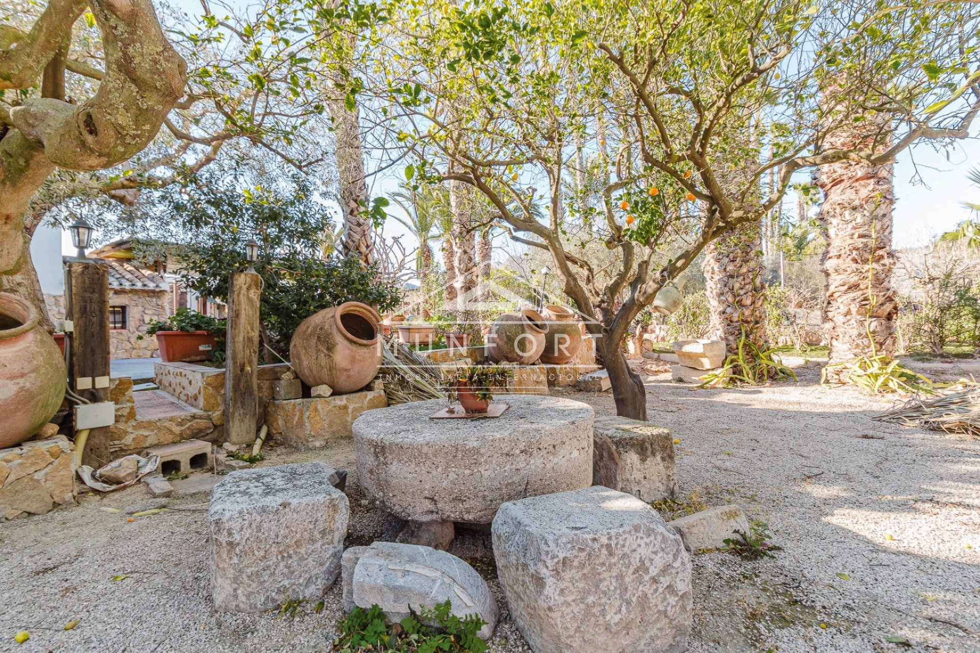 Resale - Villas -
Orihuela