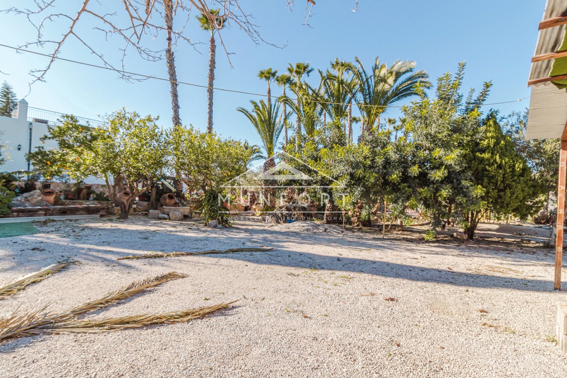 Resale - Villas -
Orihuela