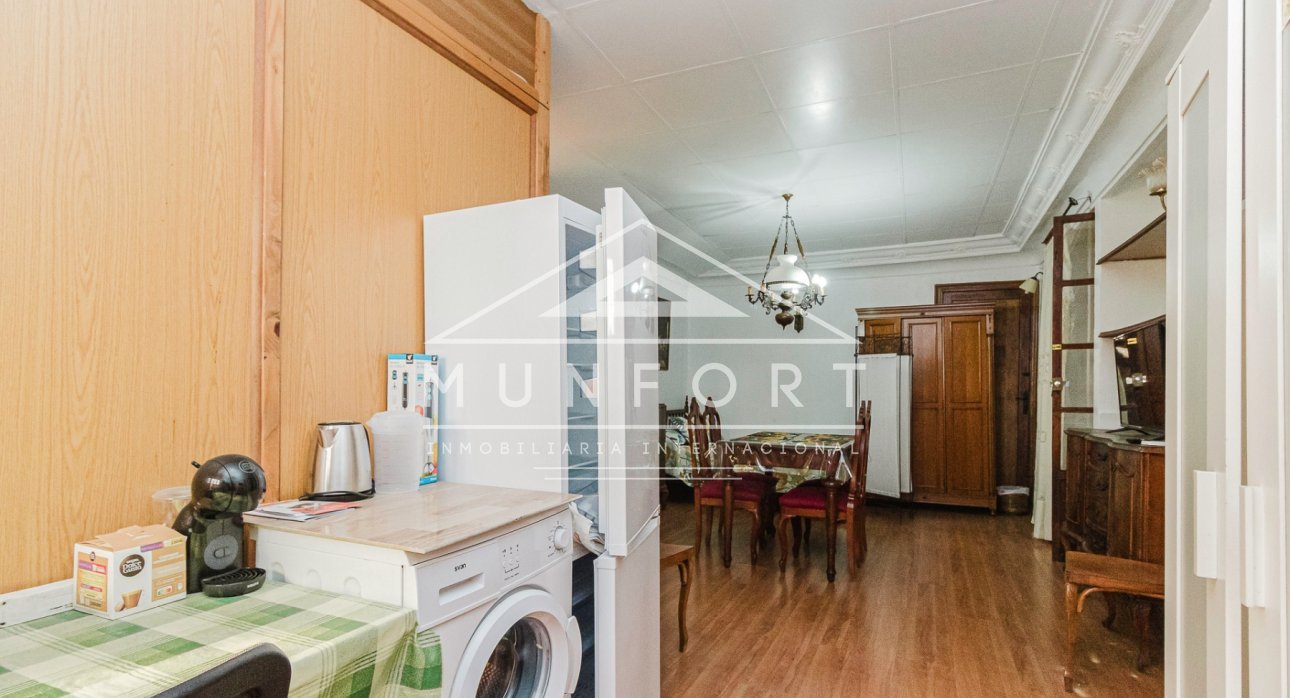 Resale - Villas -
Orihuela