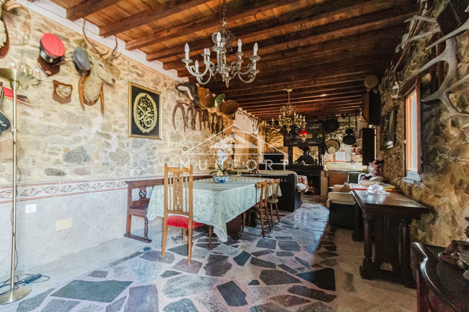 Resale - Villas -
Orihuela