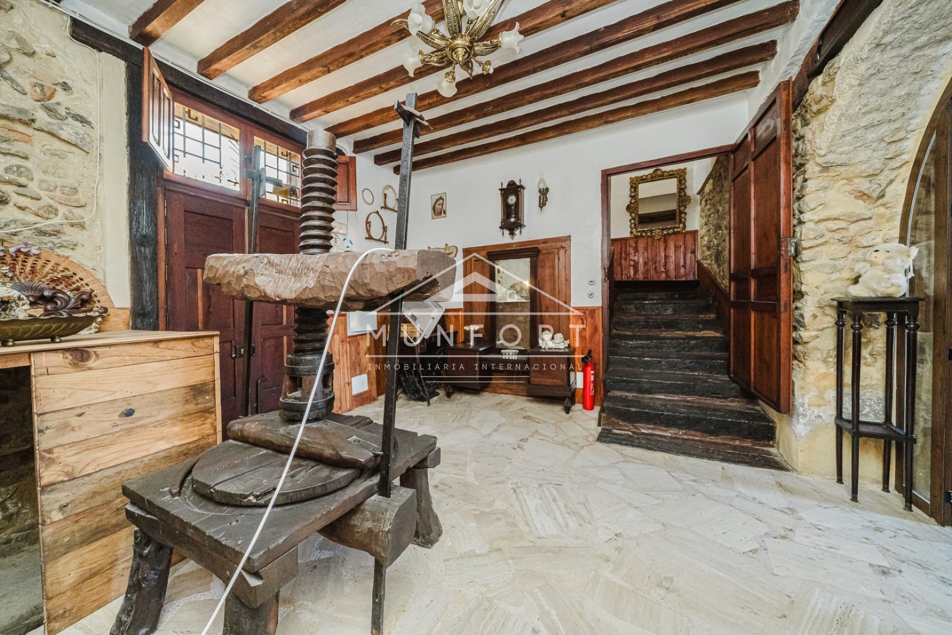 Resale - Villas -
Orihuela