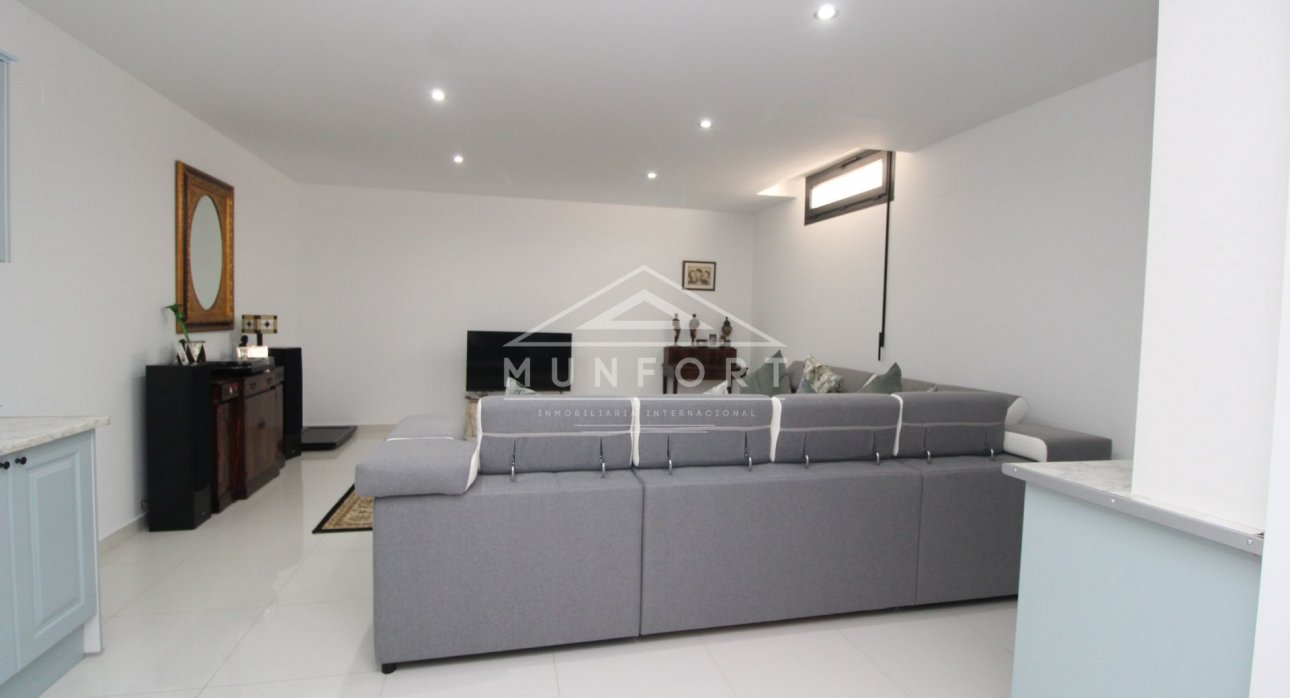 Resale - Villas -
Pilar de la Horadada - Lo Romero Golf