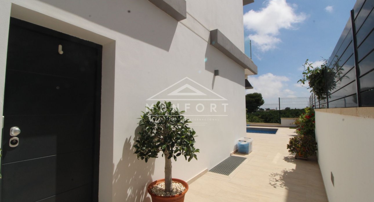 Resale - Villas -
Pilar de la Horadada - Lo Romero Golf
