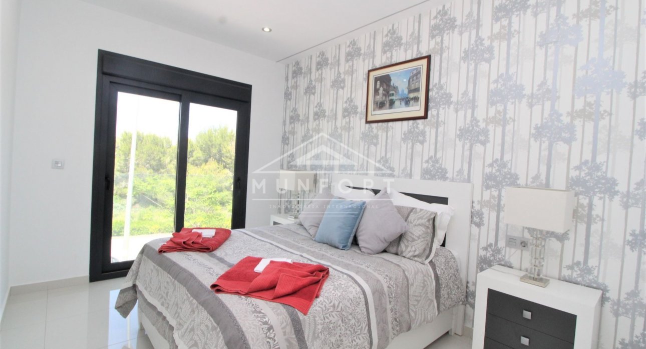 Resale - Villas -
Pilar de la Horadada - Lo Romero Golf