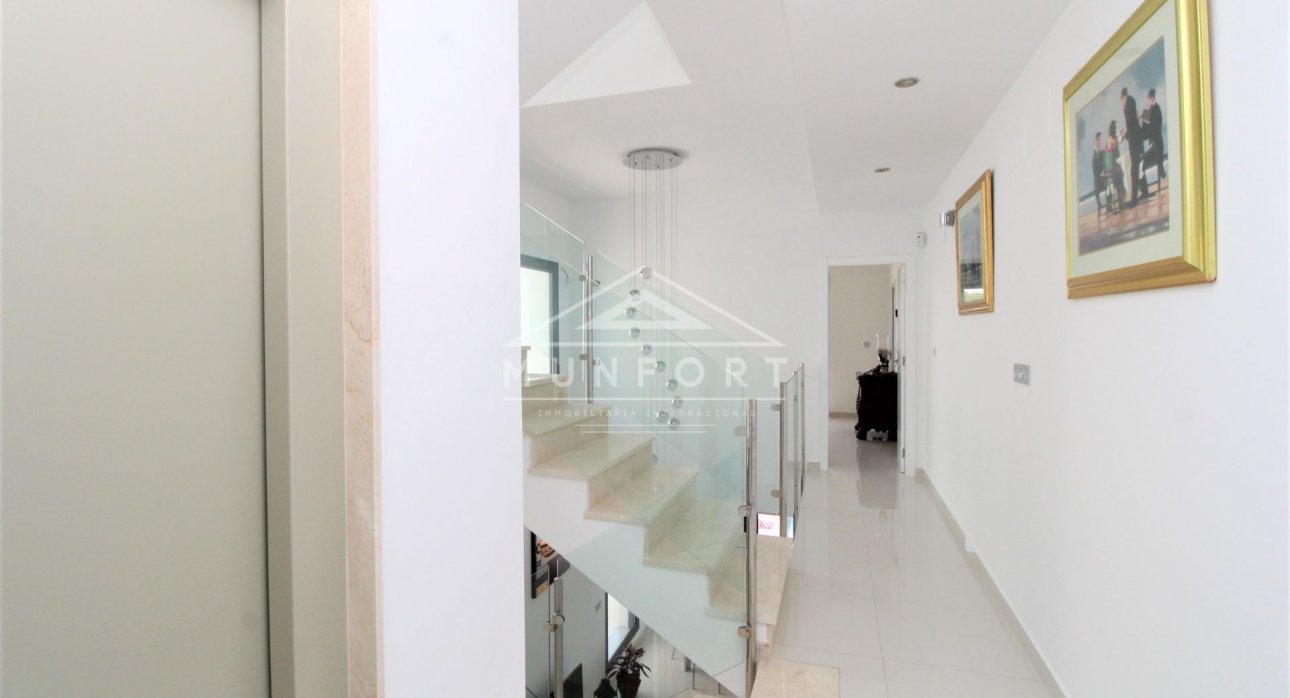 Resale - Villas -
Pilar de la Horadada - Lo Romero Golf