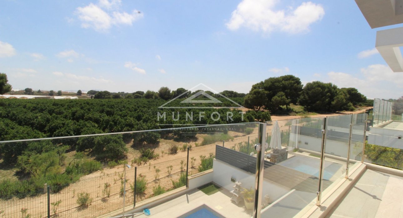 Resale - Villas -
Pilar de la Horadada - Lo Romero Golf