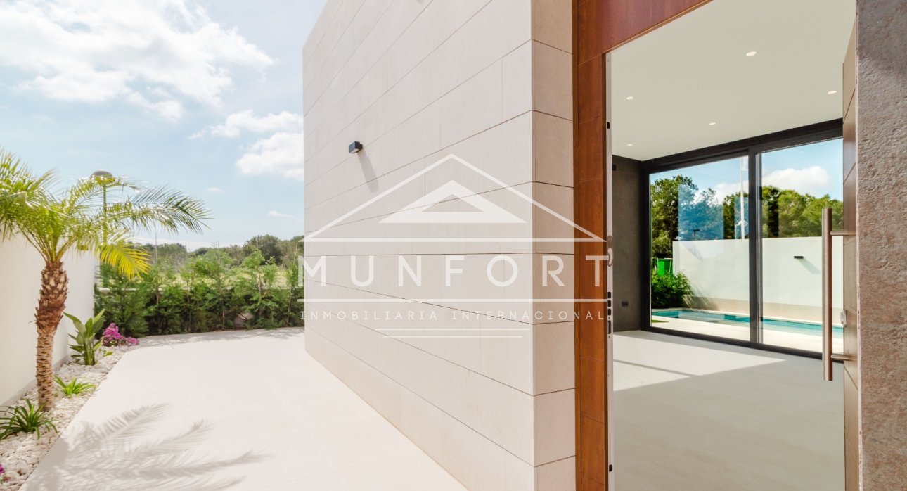 Resale - Villas -
Pilar de la Horadada - Lo Romero Golf